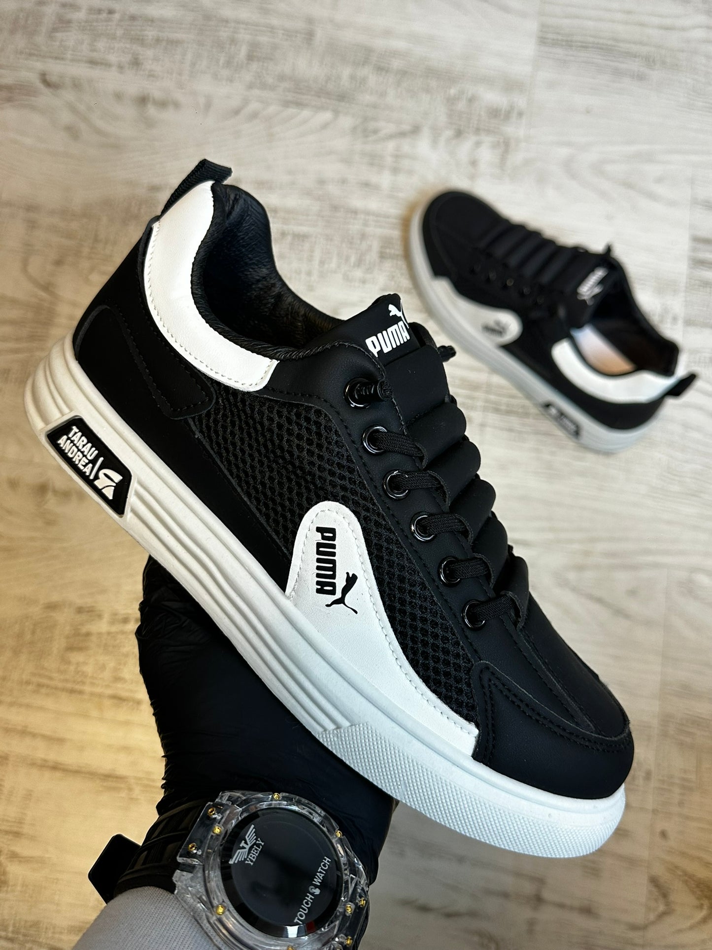 INCALTAMINTE BARBATI NEGRU ALB MODEL NOU COD 446